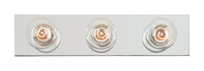 Westinghouse Silver 3 lights Incandescent Bathroom Bar Fixture Wall Mount
