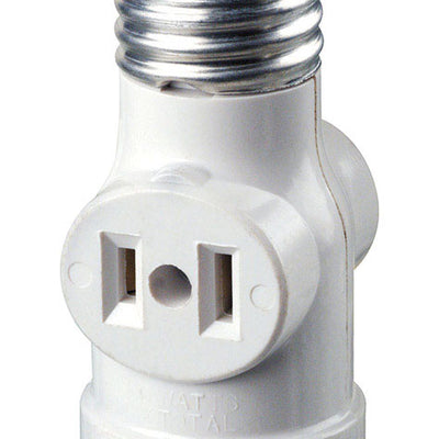 Leviton Plastic Keyless Lampholder w/Outlet