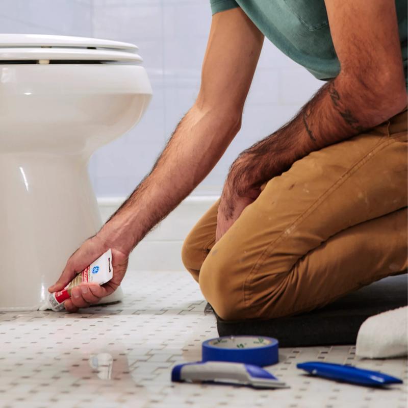 GE Advanced Silicone White Silicone 2 Kitchen and Bath Caulk Sealant 2.8 oz