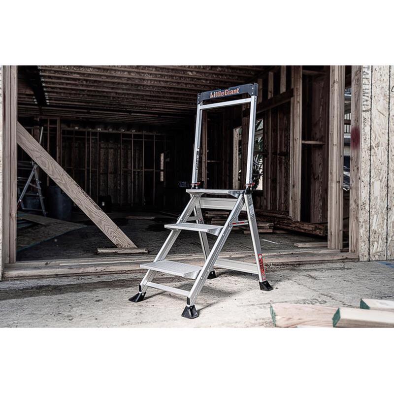 Little Giant Jumbo 3.5 ft. H Aluminum Step Ladder Type IAA 375 lb. capacity