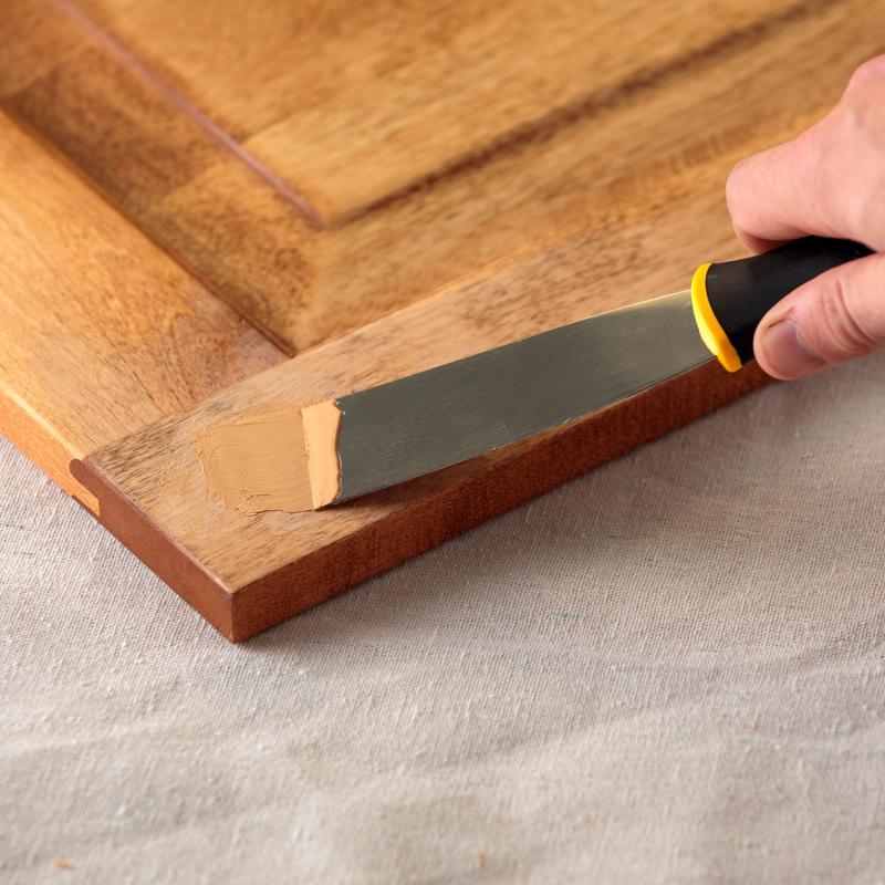 Minwax Color-Matched Cherry Wood Filler 6 oz