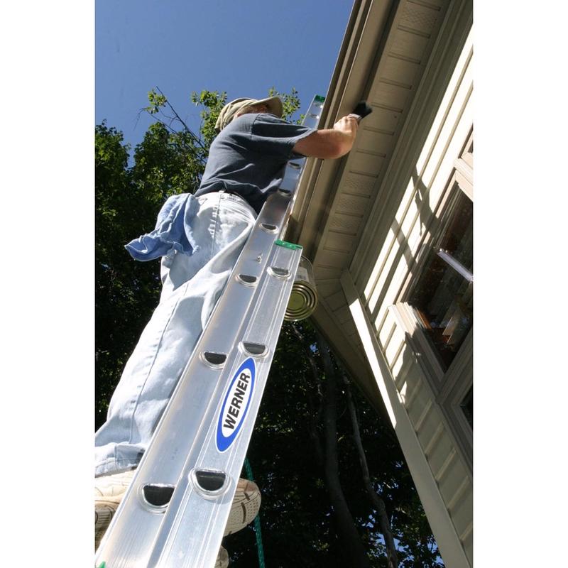 Werner 28 ft. H Aluminum Extension Ladder Type II 225 lb. capacity