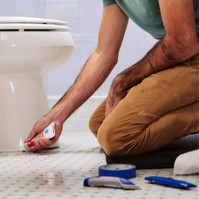 GE Advanced Clear Silicone 2 Kitchen and Bath Caulk Sealant 2.8 oz