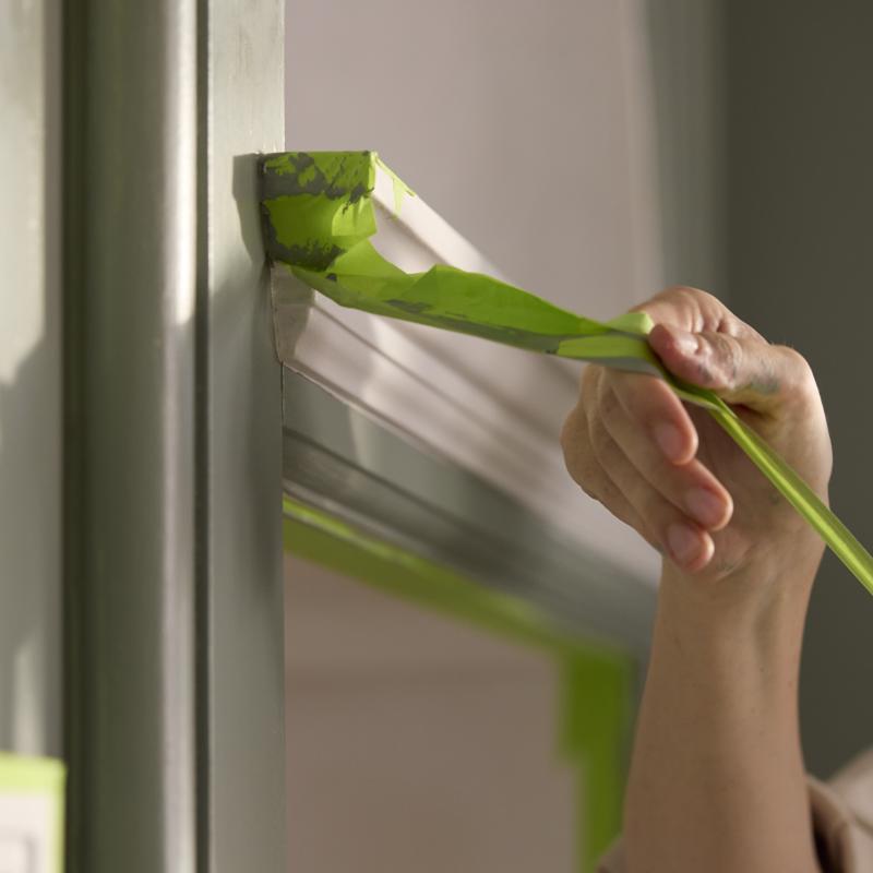 FrogTape 1.88 in. W X 45 yd L Green Medium Strength Painter's Tape