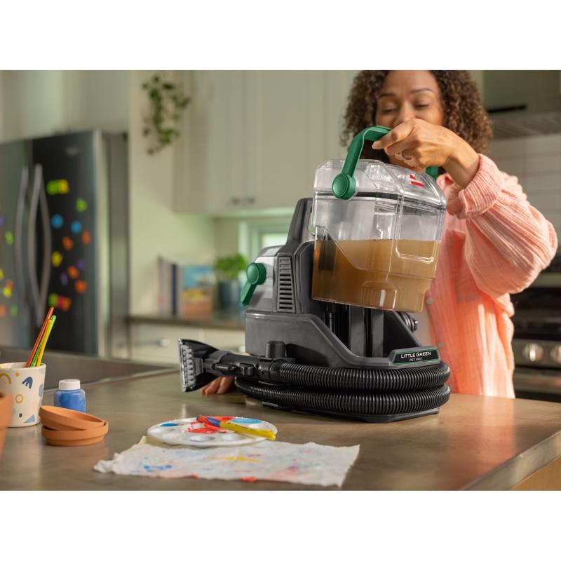 Bissell Little Green Pet Pro Bagless Carpet Cleaner 3 amps Standard Multicolored