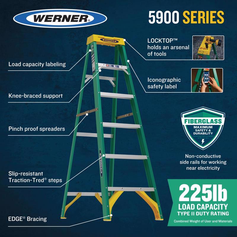 Werner 8 ft. H Fiberglass Step Ladder Type II 225 lb. capacity