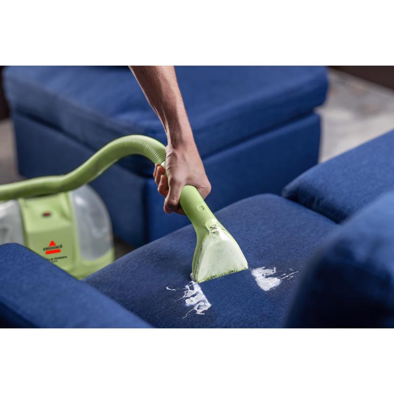 Bissell Little Green Bagless Carpet Cleaner 3 amps Standard Green