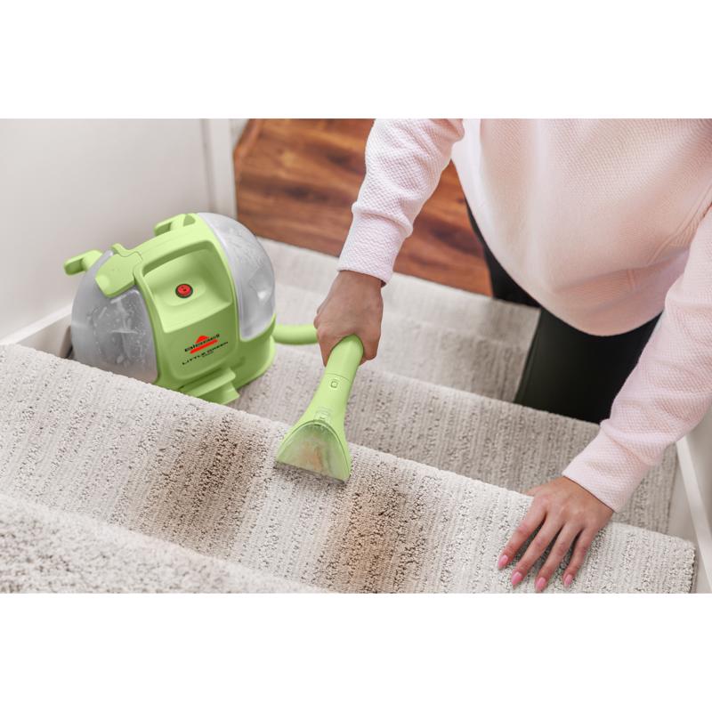 Bissell Little Green Bagless Carpet Cleaner 3 amps Standard Green