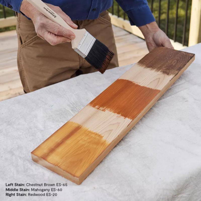 Benjamin Moore Woodluxe Translucent Bleached Gray Penetrating Waterborne Deck and Siding Stain 1 gal