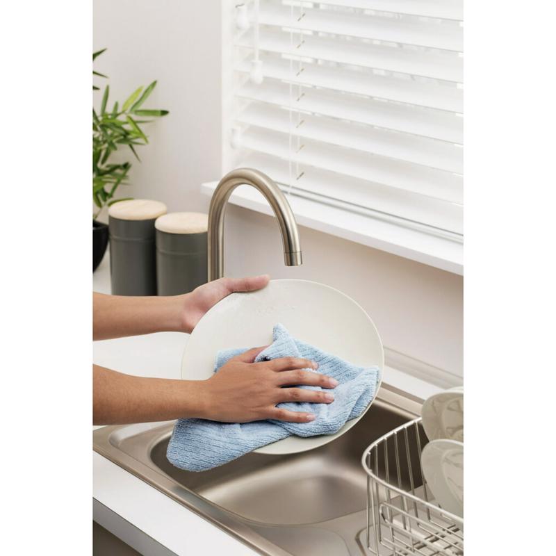 Scotch-Brite Microfiber Dusting Cloth 12 in. W X 14 in. L