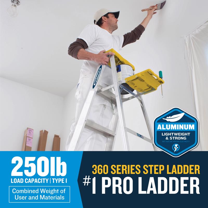 Werner 5 ft. H Aluminum Step Ladder Type I 250 lb. capacity