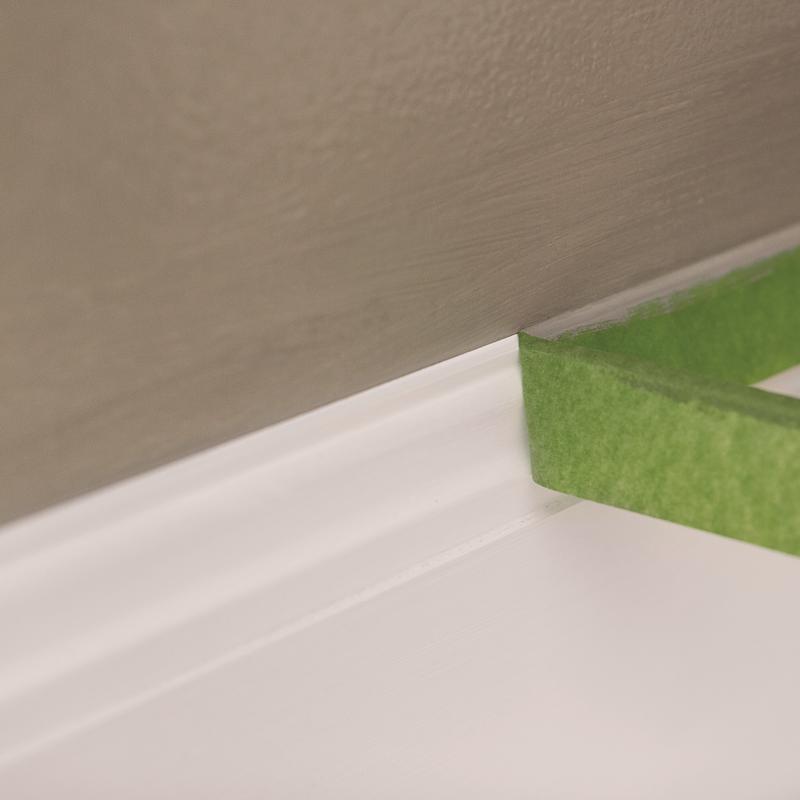 FrogTape 0.94 in. W X 60 yd L Green Medium Strength Painter's Tape
