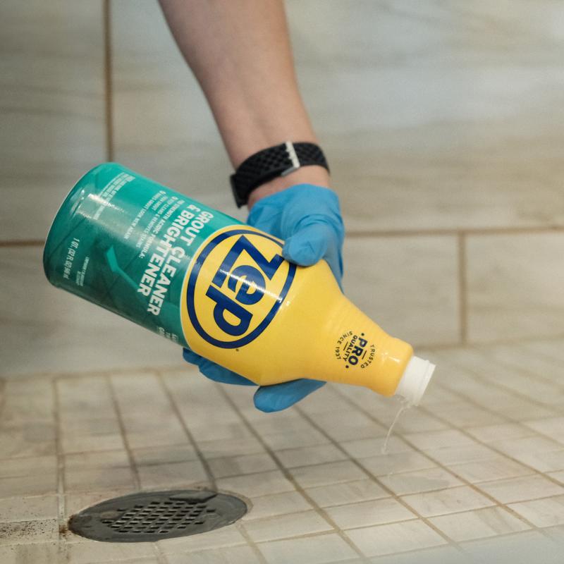 Zep Sassafras Scent Grout Cleaner and Whitener 32 oz Liquid