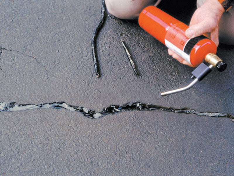 Super Seal Pli-Stix Black Asphalt Asphalt Crack Filler 2 lb