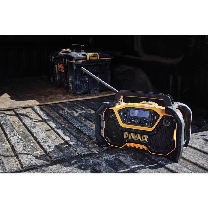DeWalt 20 V Cordless Jobsite Bluetooth Radio