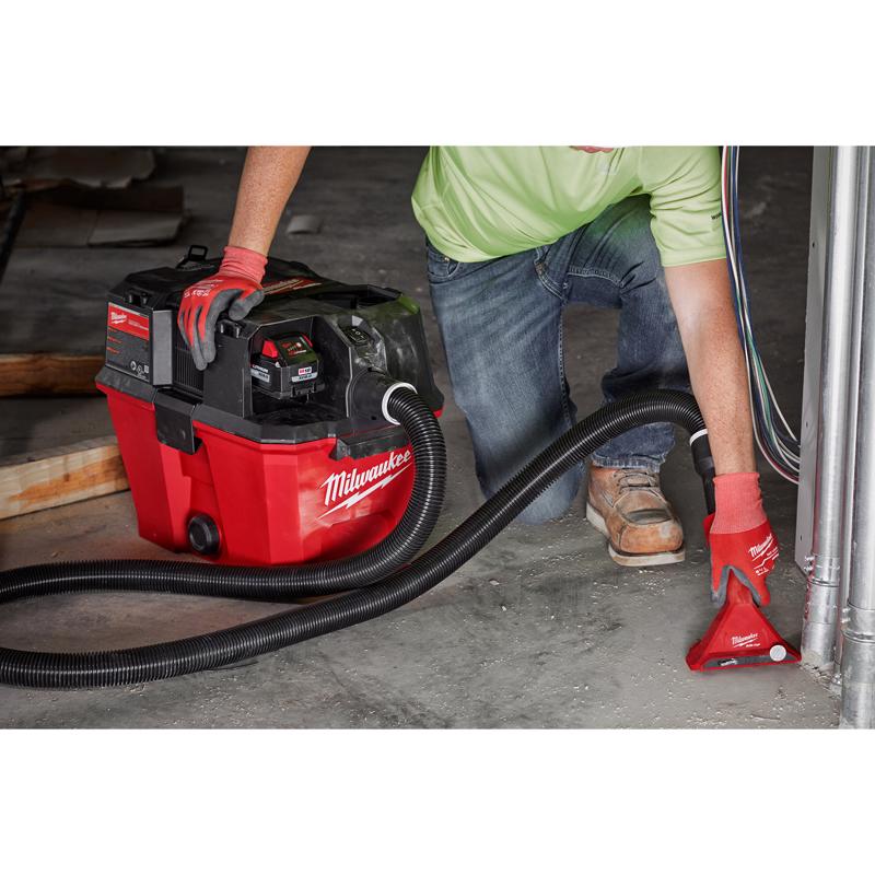Milwaukee AIR-TIP 1-1/4 in. - 2-1/2 in. Wet/Dry Shop Vac Magnetic Utility Vacuum Nozzle