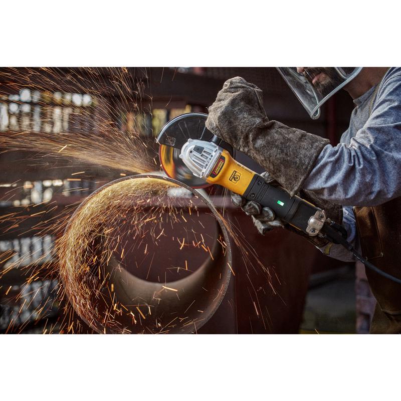 DeWalt Elite Series 4-1/2 in. D X 7/8 in. Ceramic Cutting Wheel