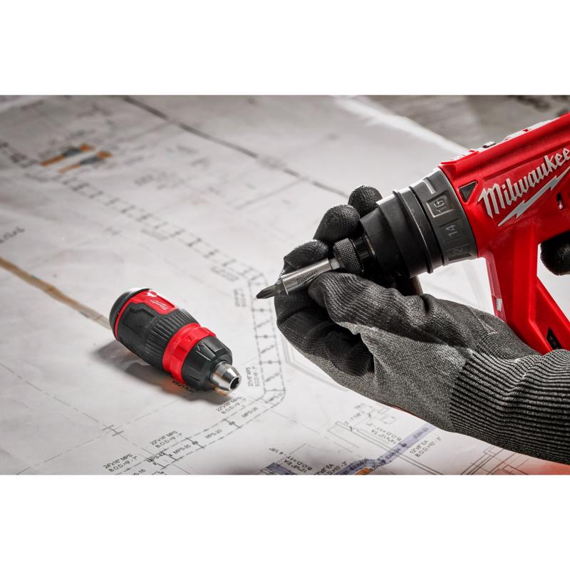 Milwaukee Hex Shank 8-in-1 Ratcheting Compact Multi-Bit Screwdriver 5.43 in.