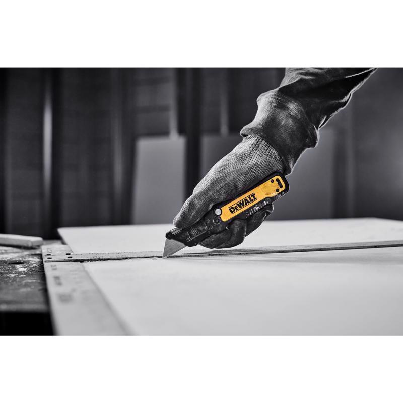 DeWalt Press and Flip Compact Utility Knife Black/Yellow