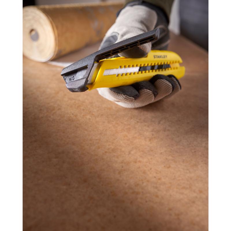 Stanley 6.29 in. Sliding Snap Knife Black/Yellow