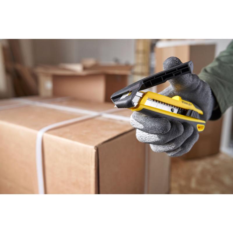 Stanley 6.10 in. Snap Knife Black/Yellow