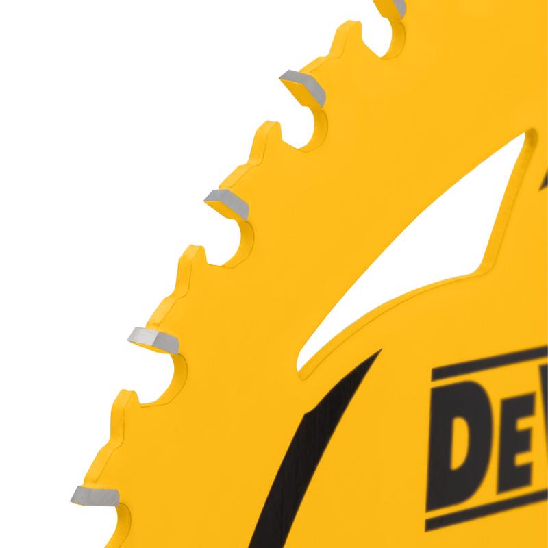 DeWalt 8-1/4 in. D X 5/8 in. Tungsten Carbide Tipped Circular Saw Blade 40 teeth