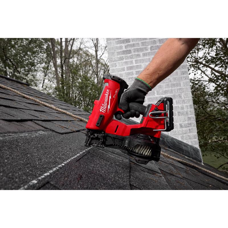 Milwaukee M18 FUEL Coil Roofing Nailer