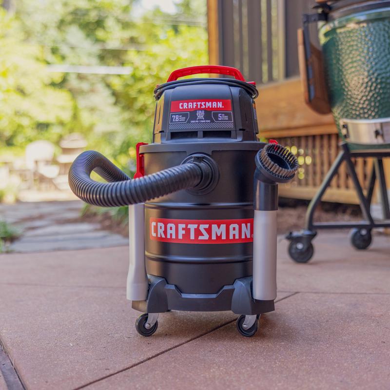 Craftsman CMXEVBE17050 5 gal Corded Ash Vacuum 7.8 amps 120 V