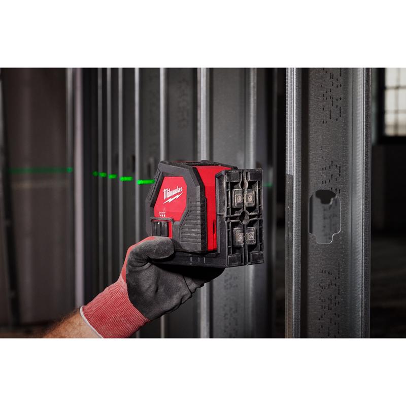 Milwaukee 2 beam Self Leveling Green Cross-Line Laser 165 ft.