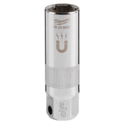 Milwaukee 5/8 in. X 3/8 in. drive SAE 6 Point Spark Plug Socket