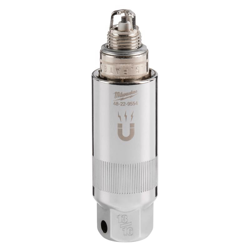Milwaukee 13/16 in. X 3/8 in. drive SAE 6 Point Spark Plug Socket