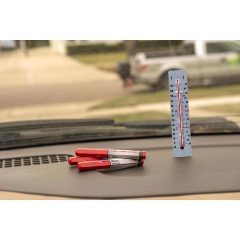 C.H. Hanson Premier No Melt 4.5 in. L Lumber Crayon Red