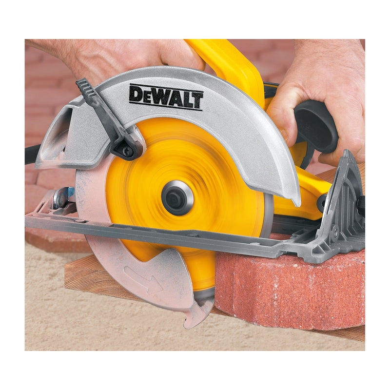 DeWalt 7 in. D X 5/8 in. XP Extended Performance Diamond Masonry Blade