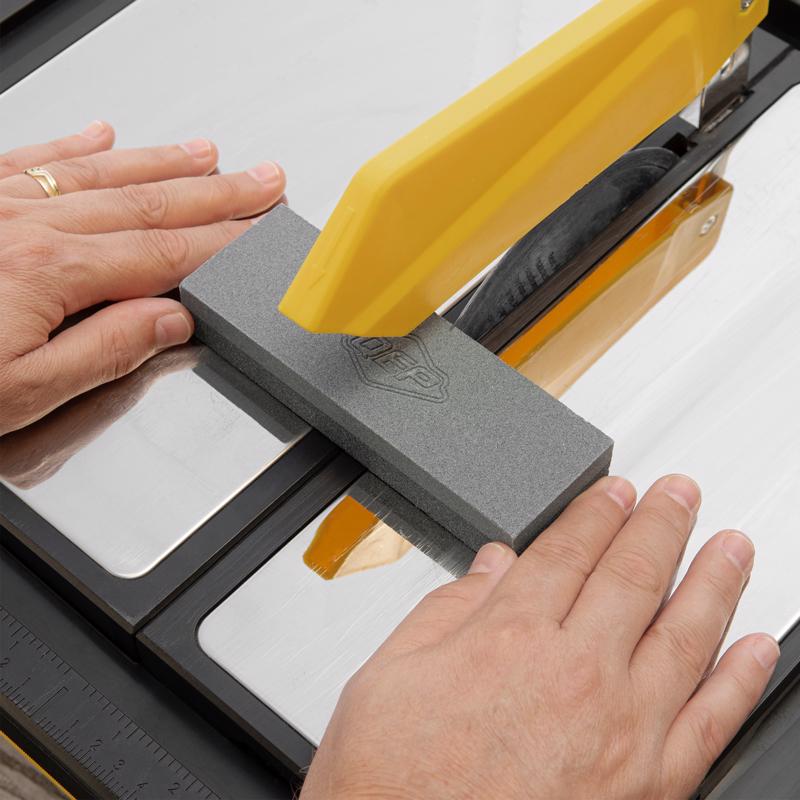 QEP 1 in. H X 2 in. W X 6 in. L Metal Rubbing Stone