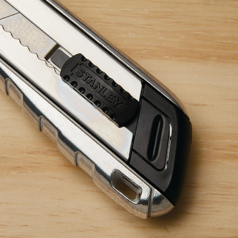 Stanley FatMax 8 in. Retractable Snap Knife Black/Silver