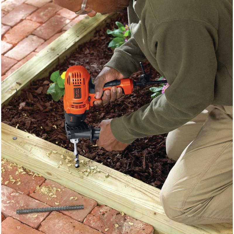 Black+Decker 7 amps 1/2 in. Corded Drill Driver