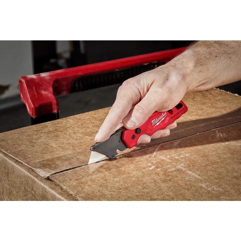 Milwaukee Fastback 7-1/4 in. Press and Flip Folding Utility Knife Red