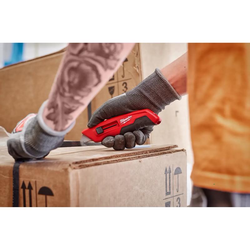 Milwaukee 6.25 in. Side Slide Utility Knife Red