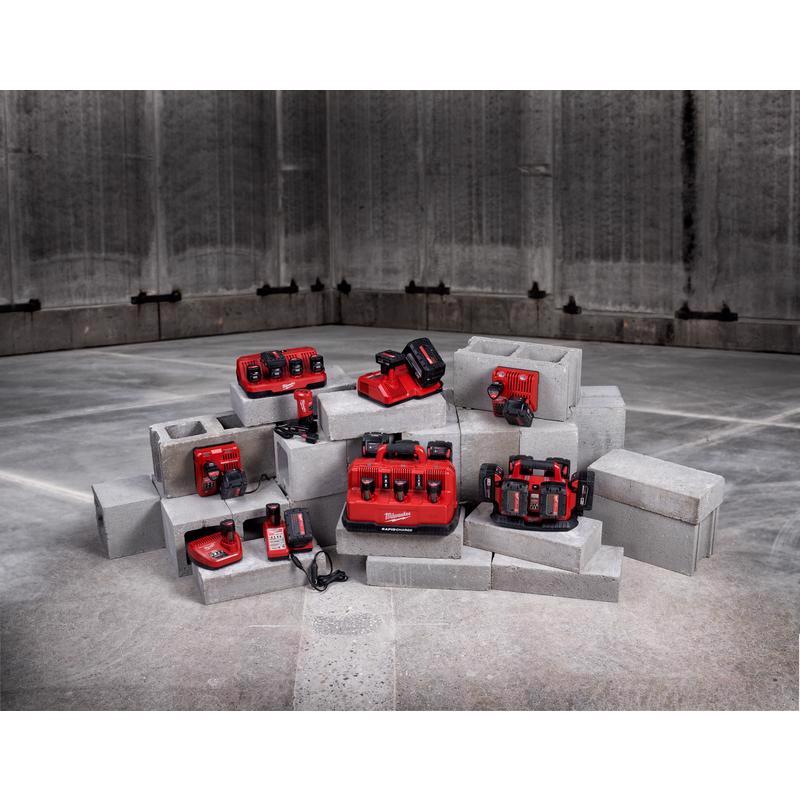 Milwaukee M18 RedLithium CP 2 Ah Lithium-Ion Compact Battery