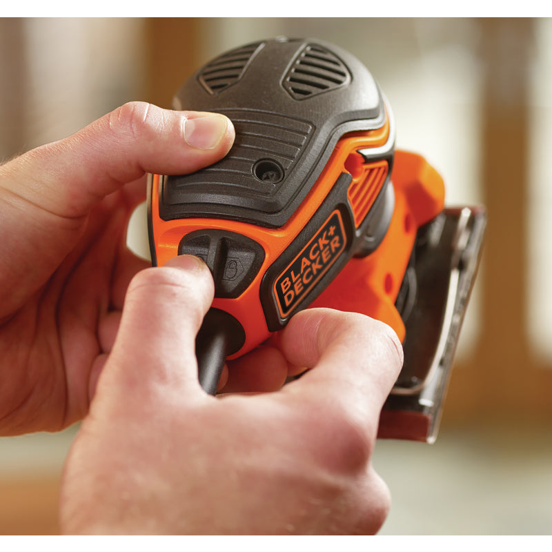 Black+Decker Corded 2 amps 1/4 Sheet Finishing Sander