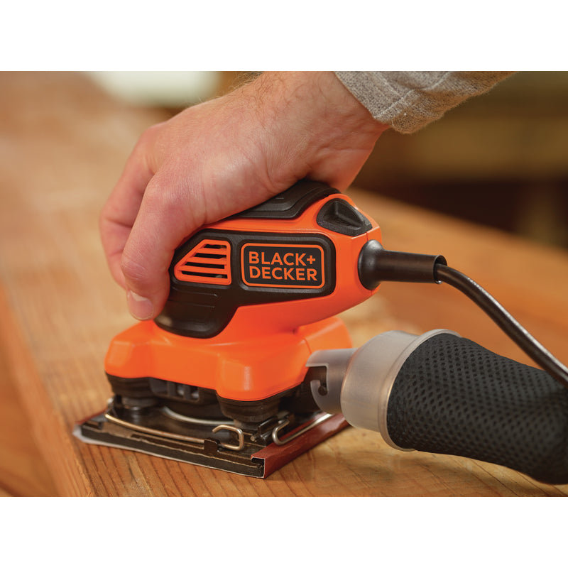 Black+Decker Corded 2 amps 1/4 Sheet Finishing Sander