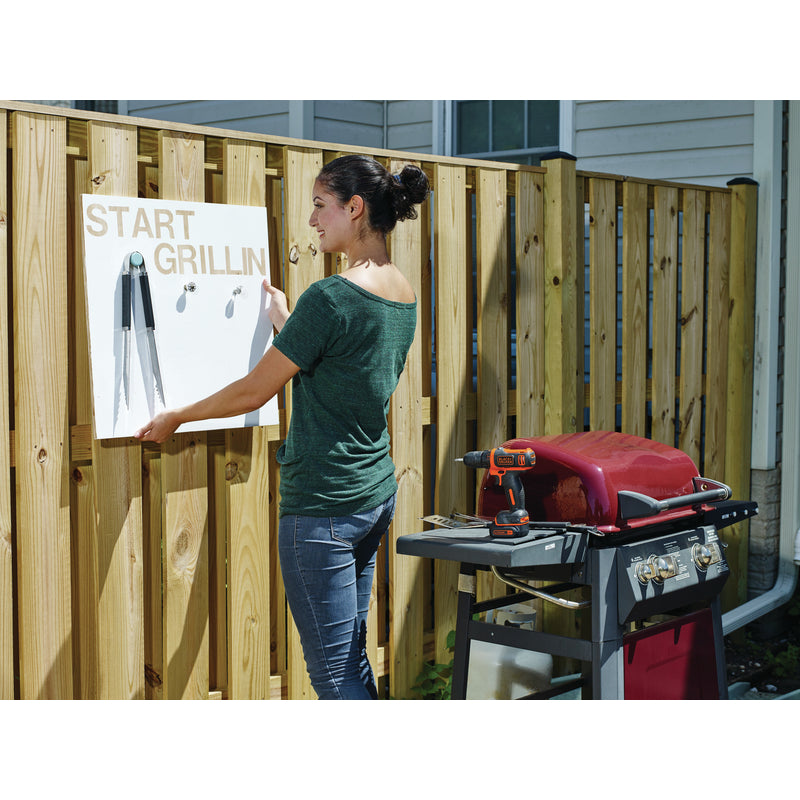Black+Decker 12V MAX 3/8 in. Brushed Cordless Drill/Driver Kit (Battery & Charger)