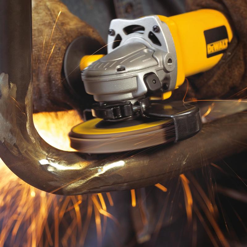 DeWalt XP 4-1/2 in. D X 7/8 in. Zirconia Aluminum Oxide Flap Disc 80 Grit