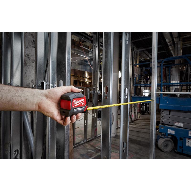 Milwaukee 25 ft. L X 1 in. W Compact Magnetic Tape Measure