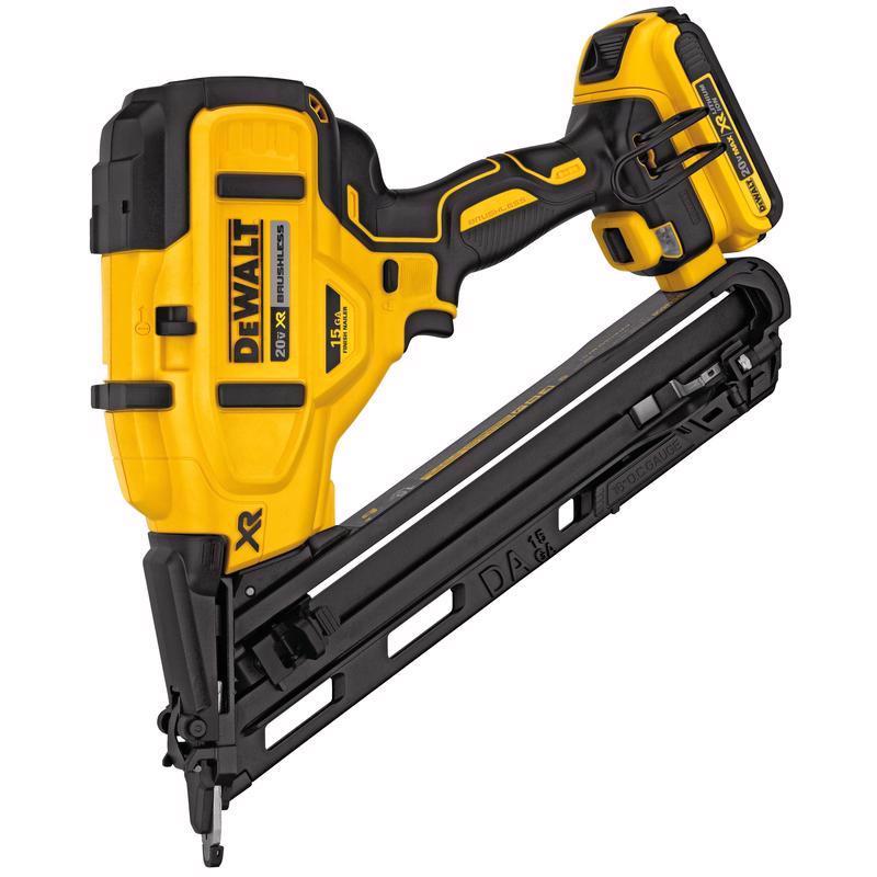 DeWalt 20V MAX XR 15 Ga. Cordless 34 deg Nailer Kit (Battery & Charger) 20 V