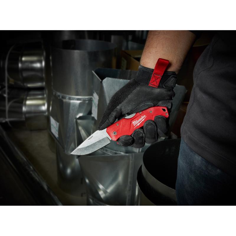 Milwaukee 7-1/4 in. Lockback Folding Pocket Knife Red
