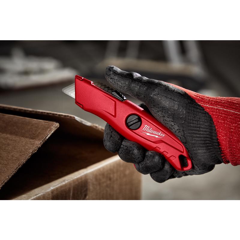 Milwaukee 5-3/4 in. Self-Retracting Safety Knife Red