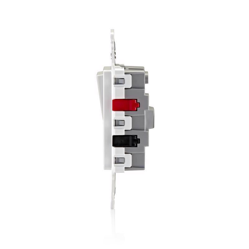 Leviton Lever Edge 15 amps 3-Way Rocker Switch White