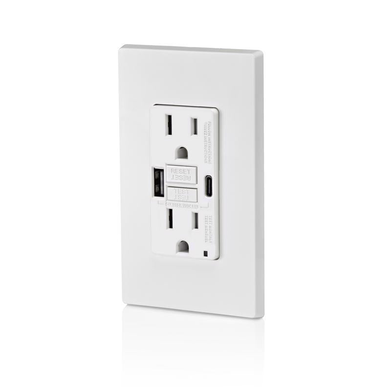 Leviton 15 amps 125 V GFCI White Outlet and USB Charger 5-15R