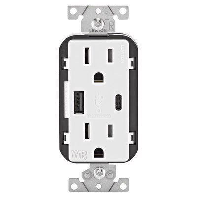 Leviton 15 amps 125 V USB White Outlet and USB Charger 5-15R